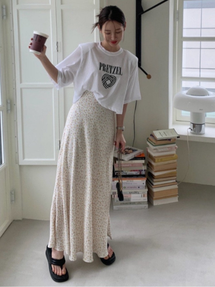 Floral Print Half-length Skirt - Korean Daily Lifestyle 评论和价格